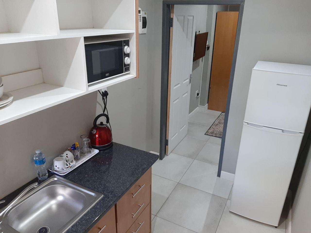 Lux Rooms On 37 Bloemfontein Exterior foto